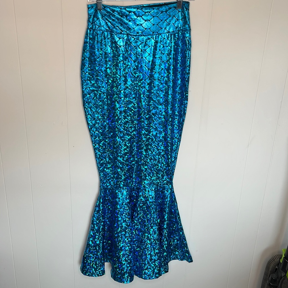 Mermaid Tail Skirt Size Medium Blue Scales